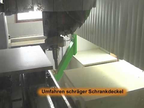 Schrankproduktion mit CNC