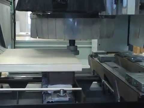 Türenproduktion mit CNC